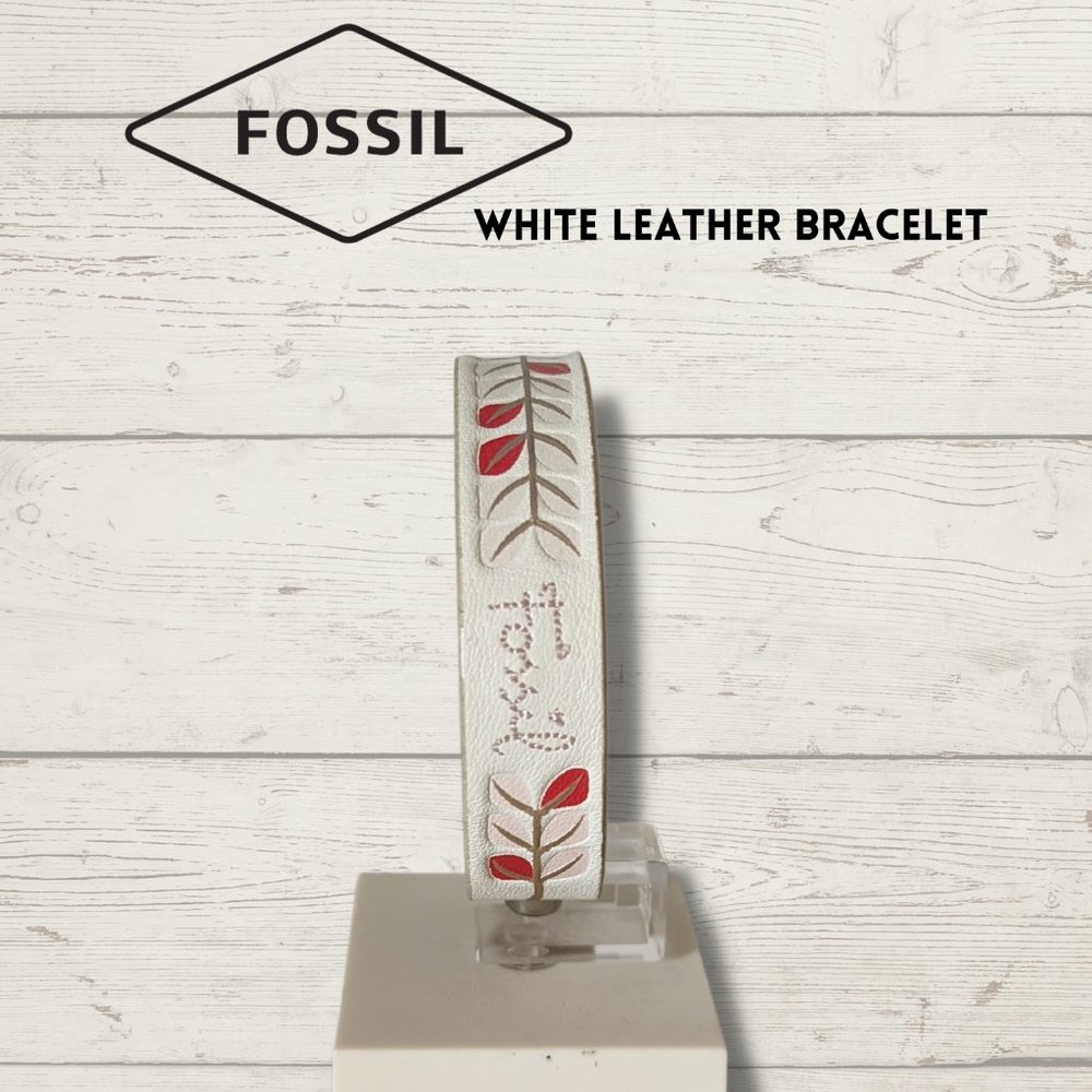 Fossil White Leather, Red and White Floral Patterned Bracelet